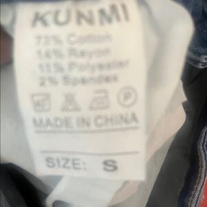 KUNMI White T-Shirt Size S